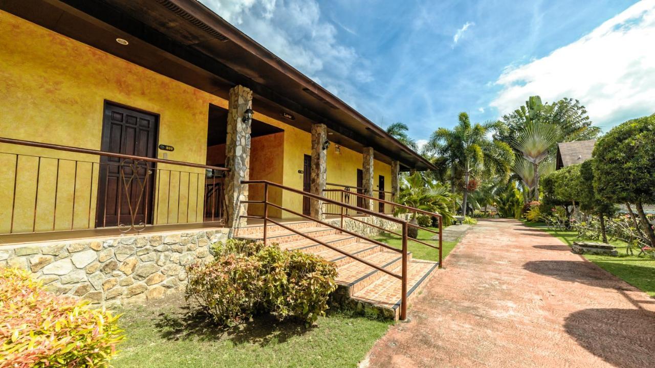 Flushing Meadows Resorts & Playground Đảo Đảo Panglao Ngoại thất bức ảnh